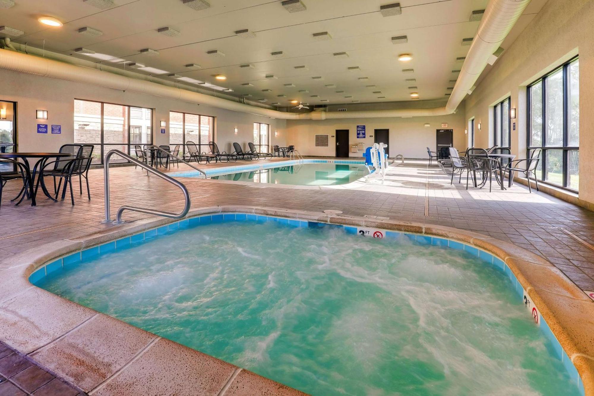 Drury Inn & Suites St Joseph Saint Joseph Dış mekan fotoğraf