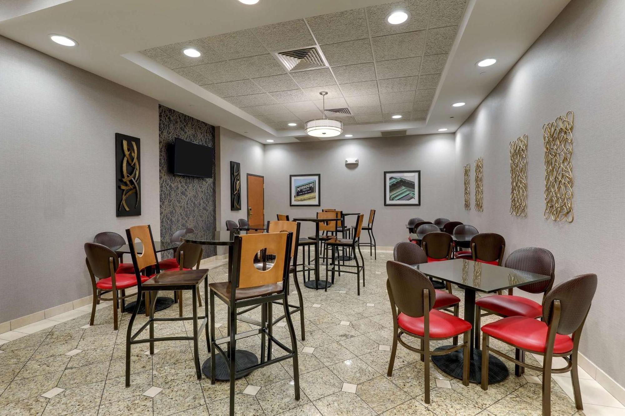 Drury Inn & Suites St Joseph Saint Joseph Dış mekan fotoğraf